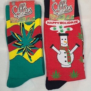 Bundle Men's Festive Cannabis  Socks - Red and Green